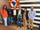 Prefeito de Guaraçaí vai à Secretaria Estadual de Turismo pleitear título de MIT