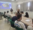 POLÍCIA CIVIL REALIZA PALESTRA SOBRE PREVENÇÃO AO USO DE DROGAS PARA ESTUDANTES DE ESCOLA ESTADUAL EM DRACENA