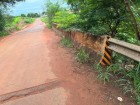 POPULAÇÃO ESTÁ PREOCUPADA COM EROSÃO NA PONTE DO PEREIRA JORDÃO EM ANDRADINA