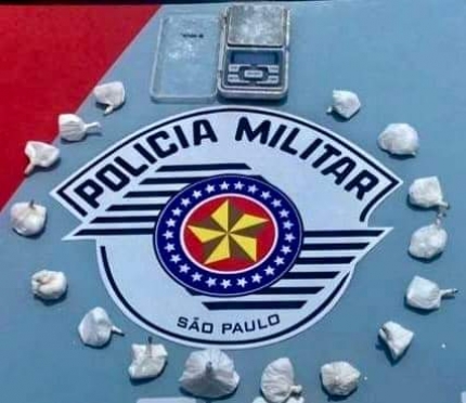 Polícia Militar de Andradina prende morador do bairro Pereira Jordão por tráfico de drogas