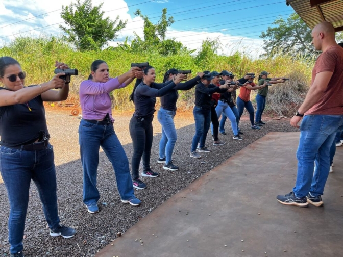 Policiais militares femininas de Três Lagoas participam do treinamento “Artemis Shoot Training”