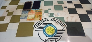 POLÍCIA MILITAR PRENDE DOIS HOMENS EM TUPI PAULISTA POR TRÁFICO DE DROGAS E ASSOCIAÇÃO