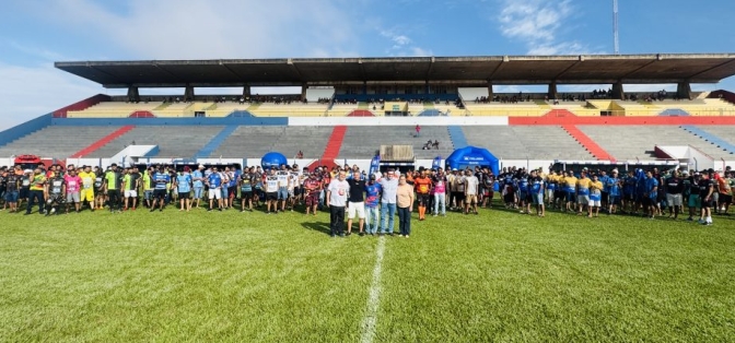 Prefeito de Três Lagoas Cassiano Maia faz abertura oficial de campeonatos de futebol