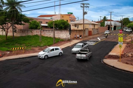 Governo de Andradina libera travessia da linha férrea na Rua Evandro Brembatti Calvoso