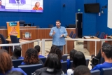Alunos do 9º ano visitam a Câmara de Três Lagoas pela primeira vez