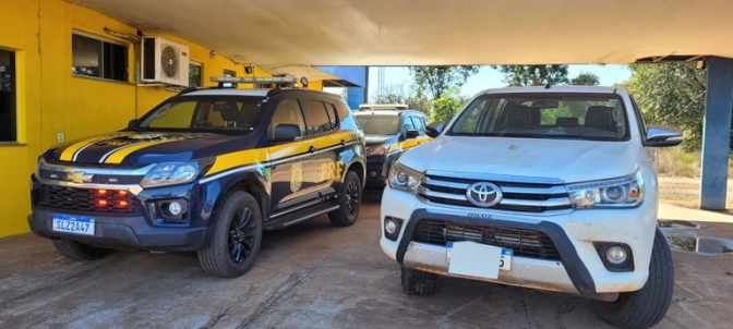 Polícia Rodoviária Federal de Água Clara recupera caminhonete