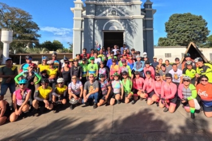 Em Andradina Paróquia São Sebastião e Pedal do Bem realizam passeio para marcar o Jubileu da Igreja em 2025