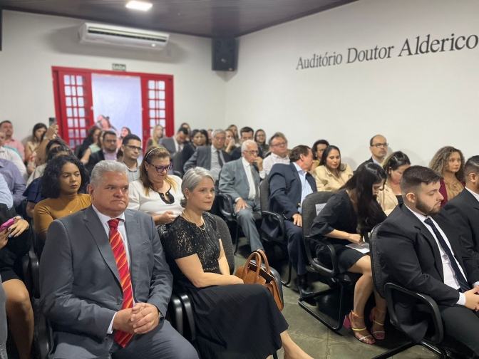 OAB de Mirandópolis realiza solenidade de outorga de carteiras e láurea de agradecimento