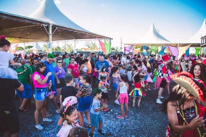 2° Castfolia resgata tradição carnavalesca com interação dos blocos, mais público e sem brigas