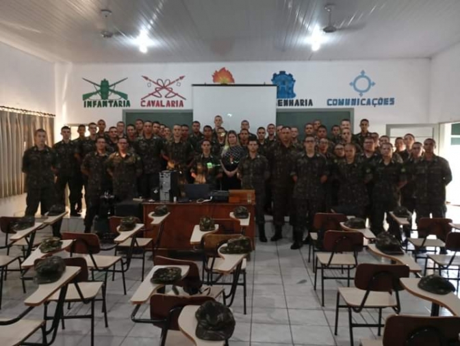 POLÍCIA CIVIL PROMOVE PALESTRA SOBRE COMBATE À VIOLÊNCIA DOMÉSTICA NO TIRO DE GUERRA DE DRACENA