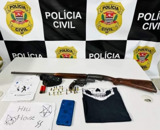 Polícia Civil de Araçatuba apreendeu em Auriflama, uma adolescente de 13 anos, suspeita de planejar massacre em escola