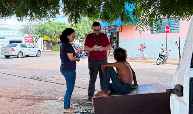 Assistência Social de Birigui realiza abordagem com pessoas em situação de rua