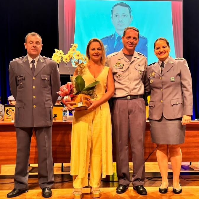 EM ARAÇATUBA CORONEL PM MARCOS ROGÉRIO LEMES É HOMENAGEADO PELO CPI-10