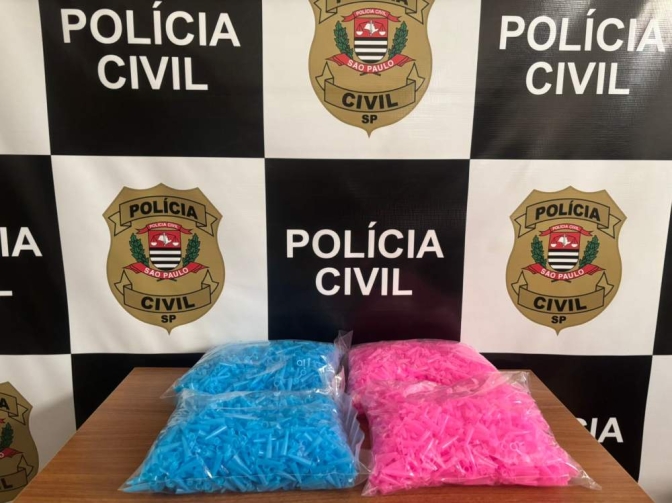 Polícia Civil de Aracanguá apreende 4 mil tubos plásticos com investigado por tráfico