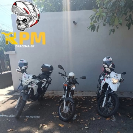 POLÍCIA MILITAR CONDUZ INDIVÍDUO AO DISTRITO POLICIAL POR CRIME DE TRÂNSITO EM DRACENA