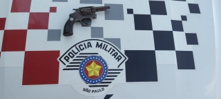 POLÍCIA MILITAR APREENDE ARMA DE FOGO EM BIRIGÜI