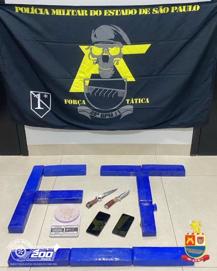 TRIO É PRESO PELA FORÇA TÁTICA POR TRÁFICO DE DROGAS E CORRUPÇÃO DE MENOR  NO CENTRO DE CASTILHO