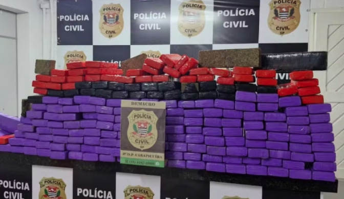 Polícia Civil localiza carro com mais de 200 kg de maconha em Presidente Venceslau