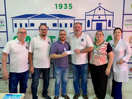 Loja Maçônica Luz e Liberdade doou R$ 1 mil reais para a Santa Casa de Birigui