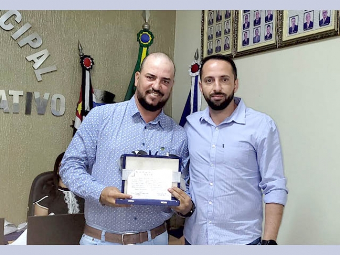 Diretor do CDP de Nova Independência foi homenageado na Câmara Municipal do Município