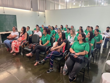 Colaboradores da Unimed Andradina participam de palestra sobre Prevenção do Câncer de Pele