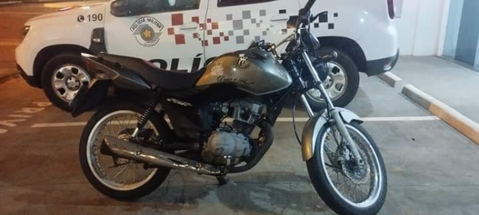 Polícia Militar de Pereira Barreto prende homem após furtar motocicleta e tentar furtar resistência