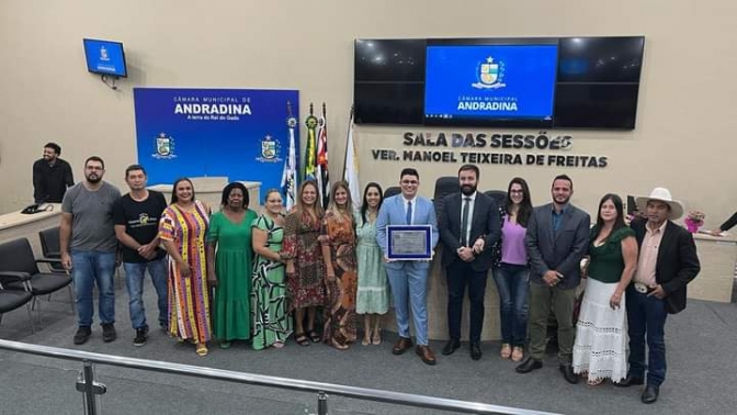 Câmara de Andradina vive noite de homenagens e emoção