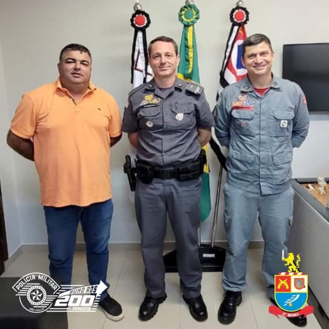 Quartel da Polícia Militar de Araçatuba recebeu visita do vereador Nelsinho Bombeiro