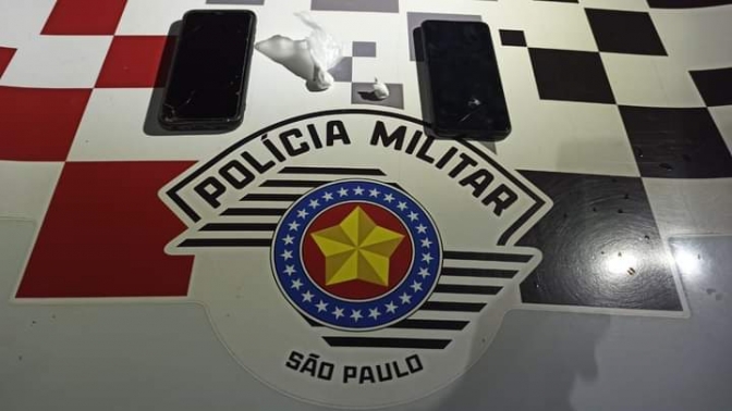 POLÍCIA MILITAR PRENDE HOMENS POR TRÁFICO DE DROGAS EM TUPI PAULISTA