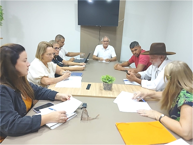 Moradores do Bairro Rural Timboré participam de reunião com Comissão de Saúde da Câmara de Andradina