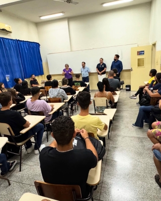 Ensino Médio Integrado com Técnico em Administração tem início na Fundação Educacional de Andradina