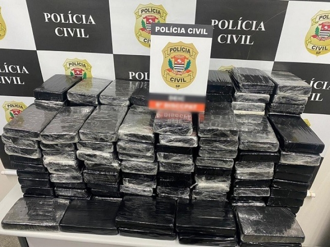 DEIC da Cidade de São Paulo localiza 170 tijolos de cocaína em meio à carga de milho em Andradina