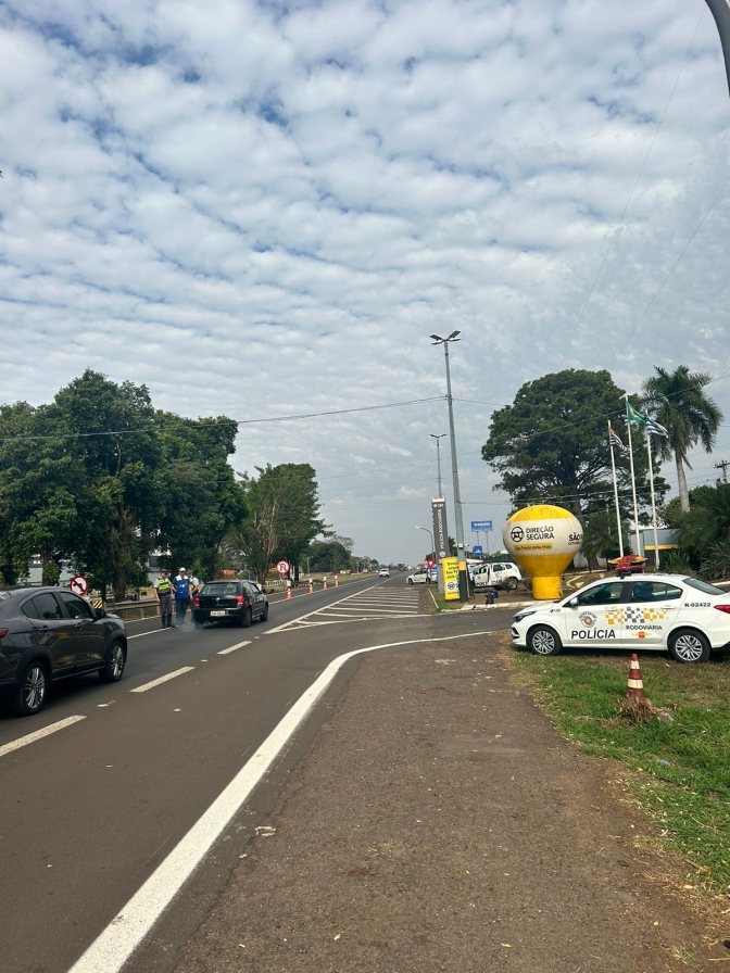 Polícia Rodoviária Estadual de Araçatuba faz operação Direção Segura