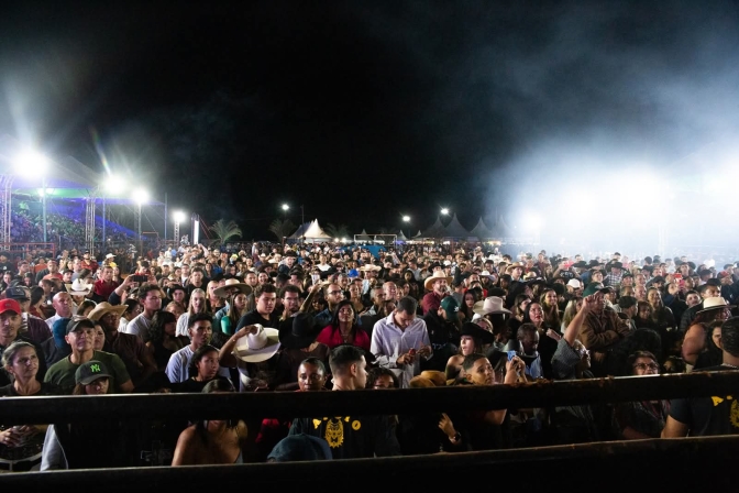 Festa do Peão de Castilho: 20 mil pessoas se divertem em três noites de grandes shows
