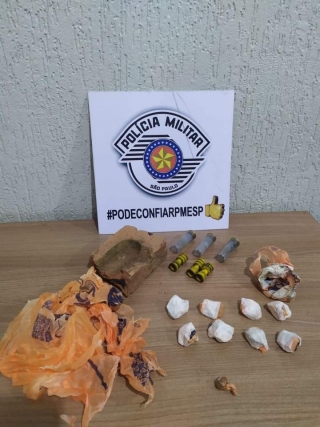 POLICIAIS MILITARES APREENDEM DROGA EM MIRANDÓPOLIS