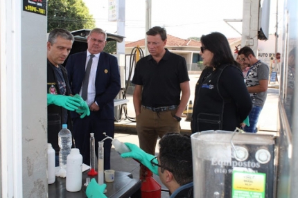 Combustível Limpo: Força-tarefa encontra irregularidades em três postos de combustíveis em Araçatuba