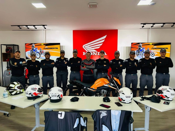 Policiais militares da RPM de Andradina concluem curso de capacitação em pilotagem de motocicletas em Indaiatuba