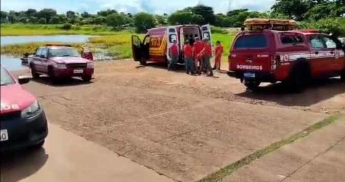 Mergulhadores do Corpo de Bombeiros de Andradina procuram por vítima de afogamento em Pereira Barreto