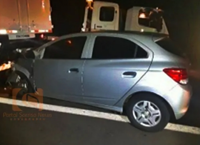 Guararapense cochila no volante e colide com o veículo em traseira de caminhão na Rondon