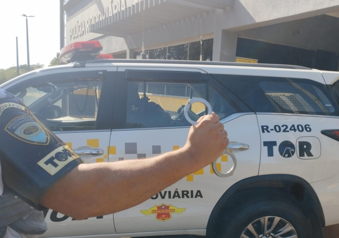 TOR prende homem na SP 300 que era procurado pela justiça de Valparaíso SP