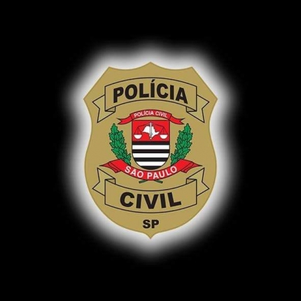 Polícia Civil investiga indivíduo coloca fogo em carro no centro de Andradina