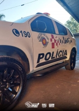 Homem é preso pela Polícia Militar de Araçatuba com porções de cocaína e cerca de R$ 500,00 em dinheiro