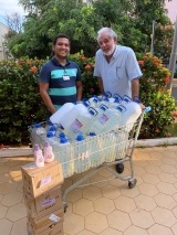 Corretores de Seguro doam produtos de higiene pessoal à Santa Casa de Araçatuba