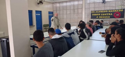 POLÍCIA CIVIL FAZ PALESTRA SOBRE BULLYING E VIOLÊNCIA EM AMBIENTE ESCOLAR EM DRACENA