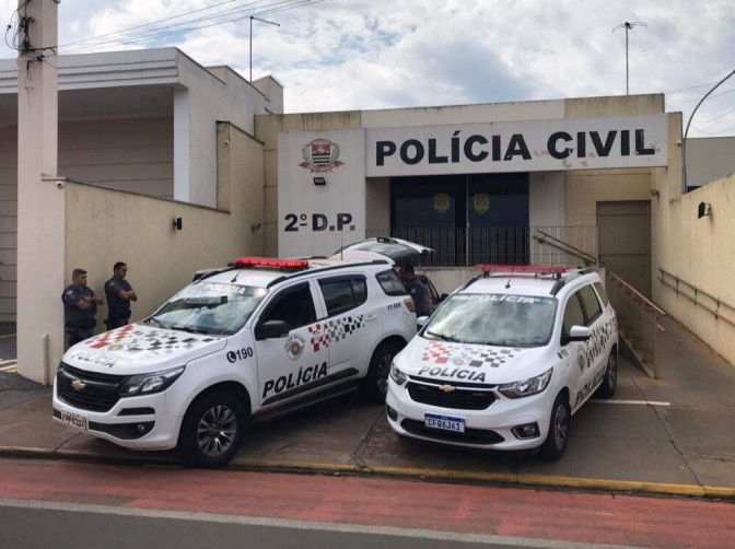 Tentativa de homicídio na Praça Moura Andrade em Andradina