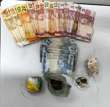 HOMEM PRESO POR TRÁFICO DE DROGAS PELA FORÇA TÁTICA DE ANDRADINA