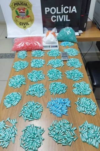 DISE de Araçatuba descobre &quot;Casa Bomba&quot; com mais de 1.400 pinos de cocaína, alvo de investigação bairro São José