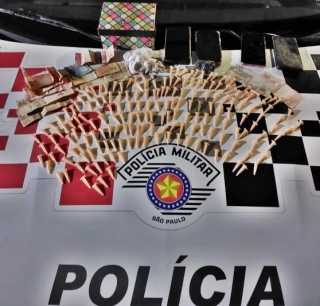 Polícia Militar prende quarteto por tráfico e associação para o tráfico de drogas em Valparaíso