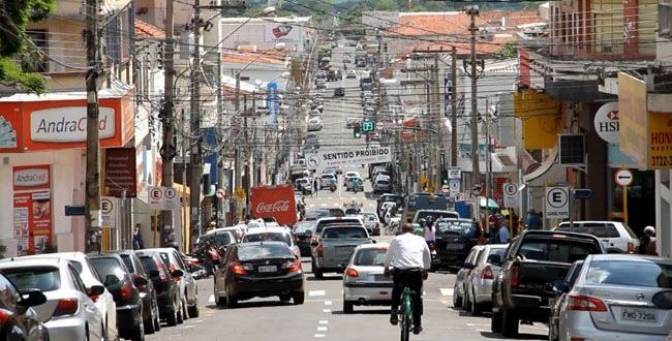 Transporte coletivo não atende a população em Andradina