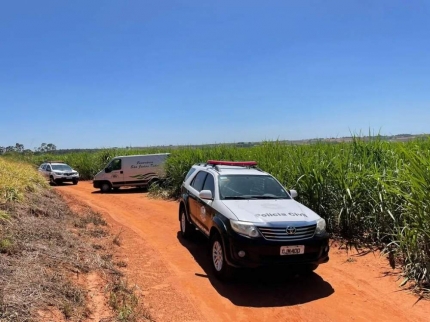 Polícia Civil de Birigui investiga morte de homem encontrado parcialmente enterrado